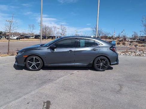 Used 2021 Honda Civic Sport image 4