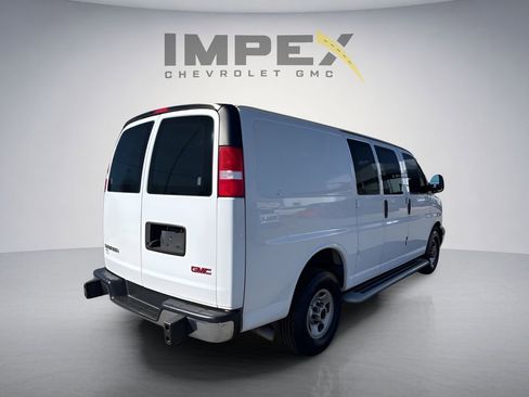 Used 2023 GMC Savana 2500 w/ Driver Convenience Package RWD image 6