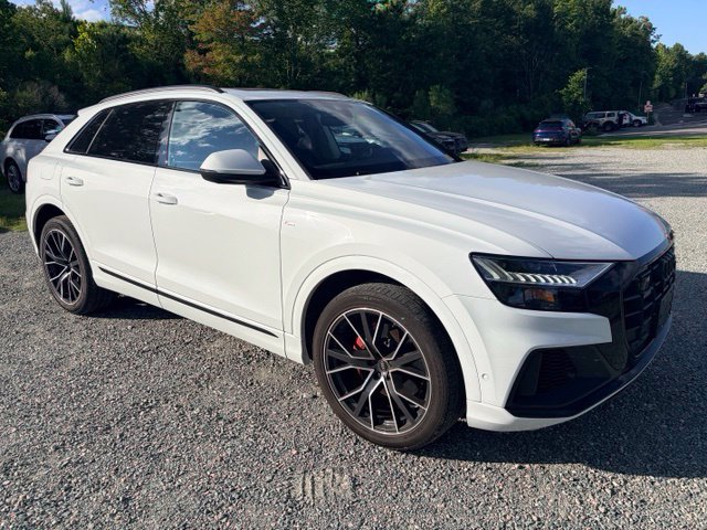 Certified 2023 Audi Q8 Premium Plus AWD/4WD image 3