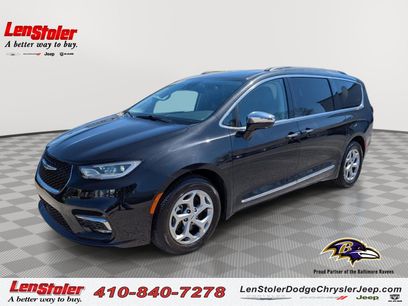 Used 2023 Chrysler Pacifica Limited