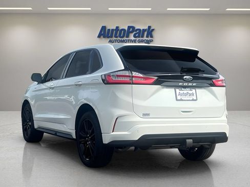 Used 2022 Ford Edge ST-Line w/ Class II Trailer Tow Package AWD/4WD image 5