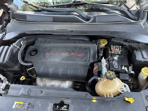 Used 2018 Jeep Compass Sport w/ Tech Group FWD image 14