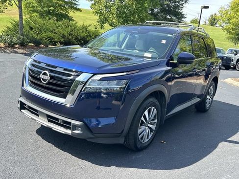 Used 2022 Nissan Pathfinder SL FWD image 8