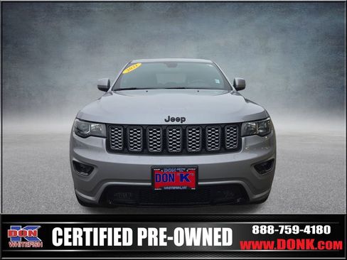 Certified 2021 Jeep Grand Cherokee Laredo X image 3