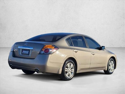 Used 2011 Nissan Altima 2.5 S w/ Convenience Pkg image 5