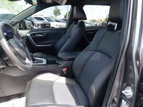 Used 2024 Toyota RAV4 XSE w/ Advanced Technology Package AWD/4WD image 18