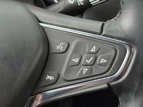 Used 2023 Chevrolet Equinox LT FWD image 30