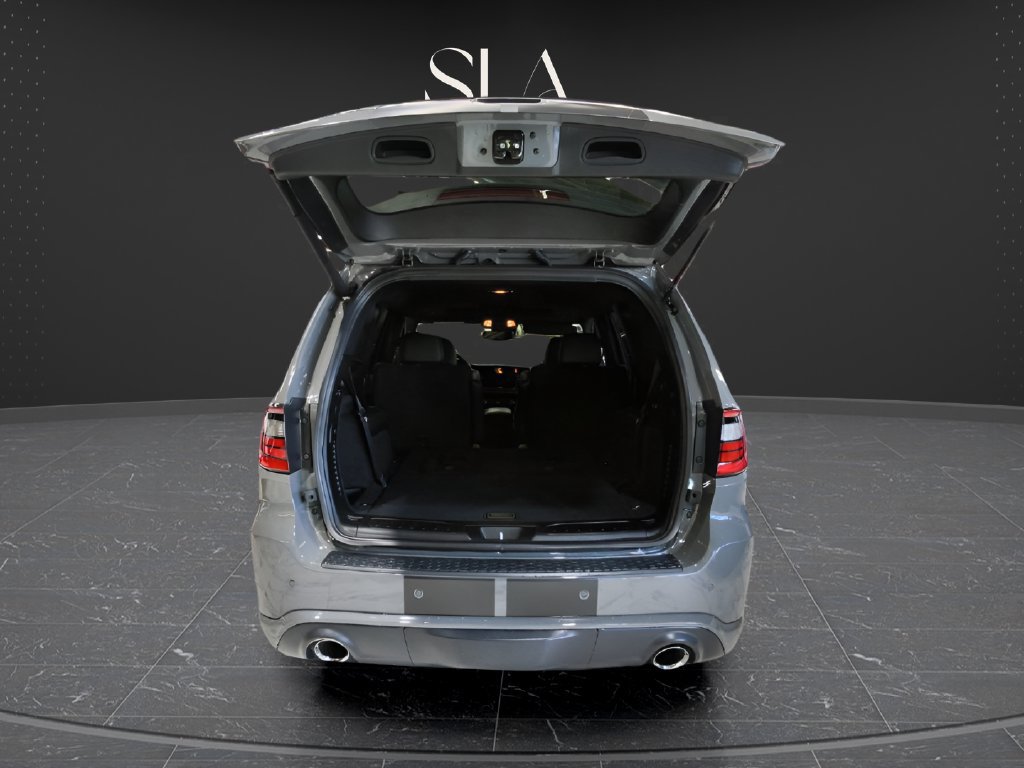Used 2023 Dodge Durango R/T w/ Tow 'N Go Package AWD/4WD image 8