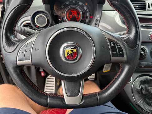 Used 2013 FIAT 500 Abarth w/ Beats Audio Pkg FWD image 17
