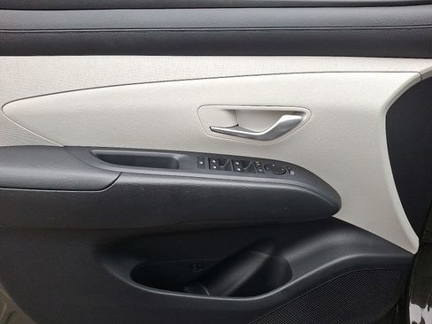 Certified 2025 Hyundai Tucson SEL image 13