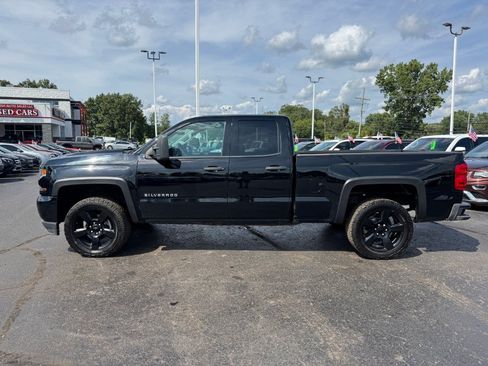 Used 2018 Chevrolet Silverado 1500 Custom w/ Rally 1 Edition AWD/4WD image 2