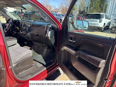 Used 2017 Chevrolet Silverado 1500 LT w/ LT Plus Package image 23