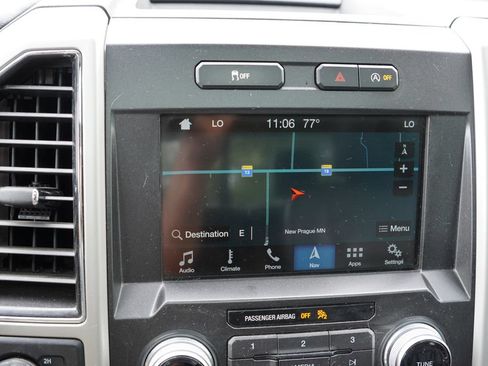 Used 2018 Ford F150 Lariat w/ Equipment Group 502A Luxury AWD/4WD image 8