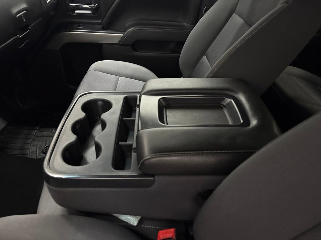 Used 2019 Chevrolet Silverado 1500 LT w/ All Star Edition AWD/4WD image 18