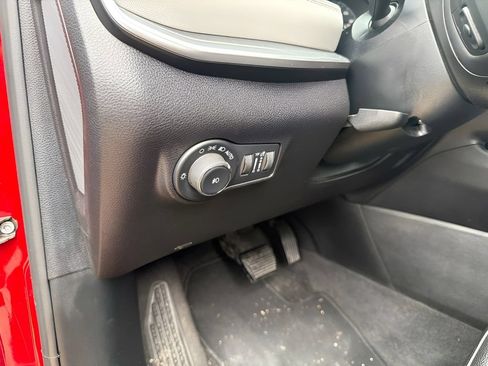 Used 2025 Jeep Compass Limited AWD/4WD image 11