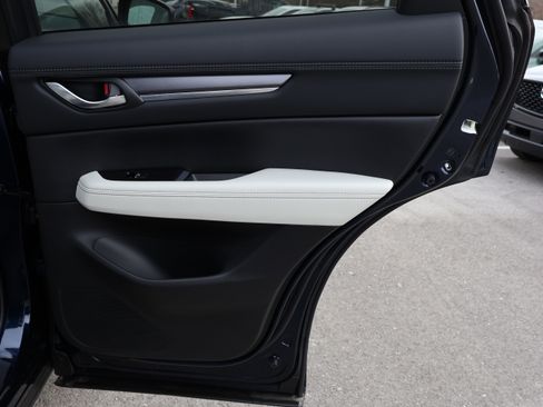 New 2025 MAZDA CX-5 AWD 2.5 S w/ Premium Plus Pkg image 12