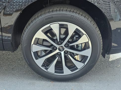 New 2026 Audi Q3 quattro 2.0T AWD/4WD image 12