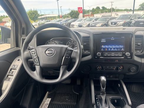 Used 2023 Nissan Frontier SV w/ Midnight Edition Package RWD image 12