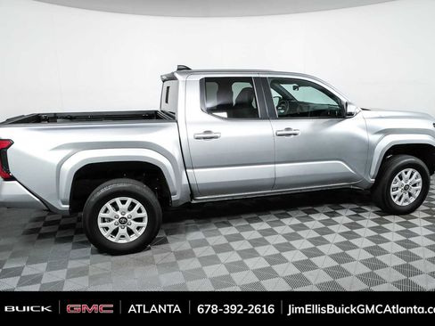 Used 2024 Toyota Tacoma SR5 AWD/4WD image 2