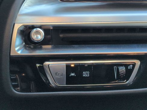 Used 2026 Cadillac Lyriq Premium Sport image 9