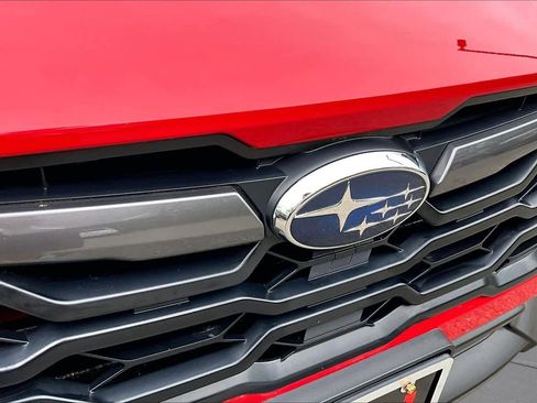 Used 2025 Subaru Crosstrek 2.0i Premium AWD/4WD image 28
