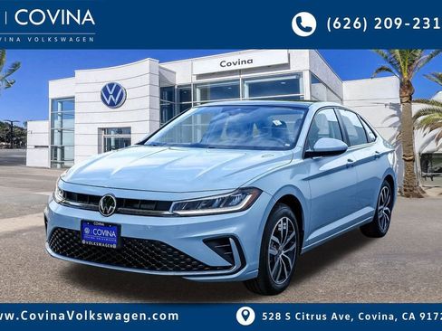 New 2026 Volkswagen Jetta SE image 3