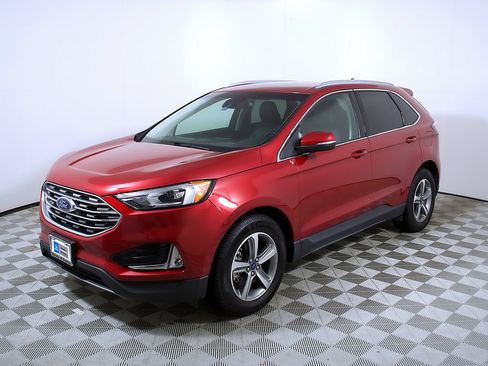 Used 2020 Ford Edge SEL w/ Convenience Package FWD image 3