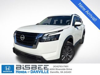 Used 2025 Nissan Pathfinder SV 360° Tour