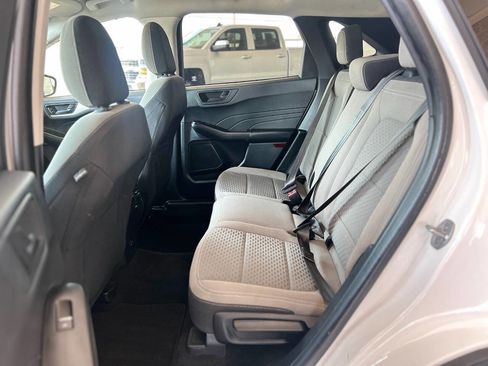 Used 2022 Ford Escape SE w/ Cold Weather Package image 37