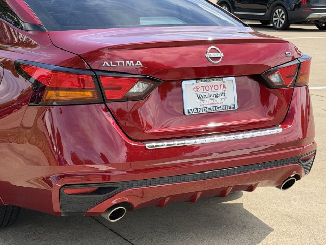 Used 2023 Nissan Altima 2.5 SL FWD image 6