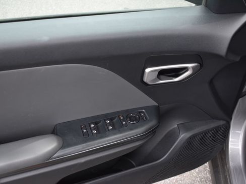Used 2025 Kia K4 FWD image 12