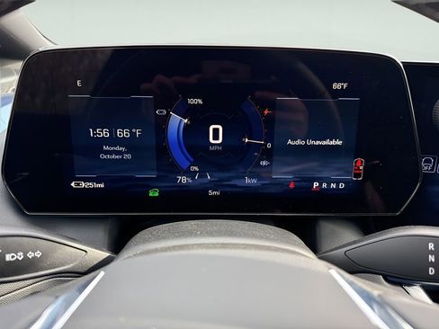 New 2026 Chevrolet Equinox EV LT w/ Convenience Package II image 27