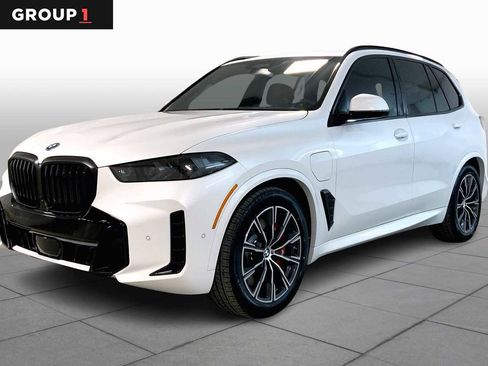 New 2026 BMW X5 xDrive50e w/ M Sport Package image 1