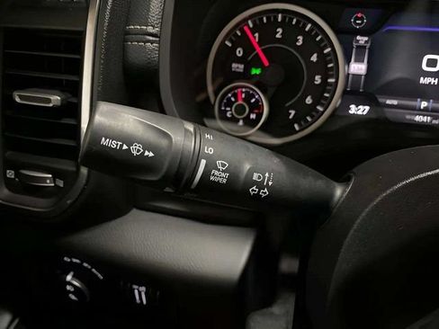 Used 2026 RAM 1500 Laramie AWD/4WD image 33