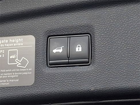 Used 2023 INFINITI QX50 Luxe image 32