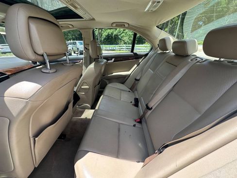 Used 2014 Mercedes-Benz C 250 Sedan image 13