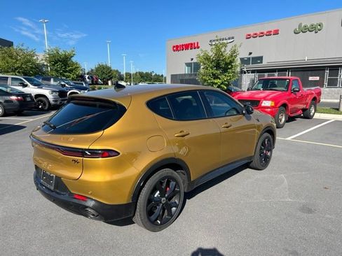 Used 2024 Dodge Hornet R/T AWD/4WD image 5