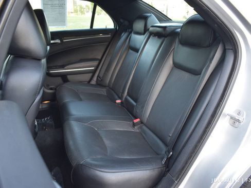 Used 2011 Chrysler 300 C w/ Sound Group RWD image 14