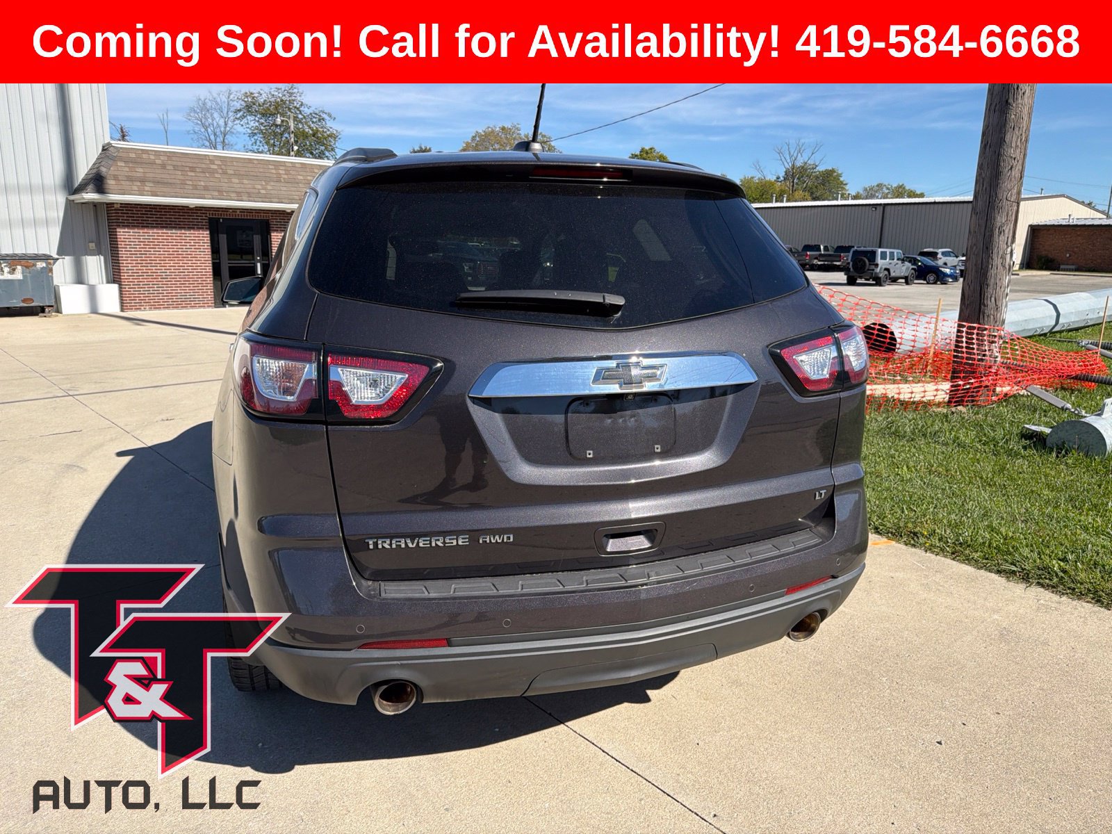 Used 2017 Chevrolet Traverse LT AWD/4WD image 3