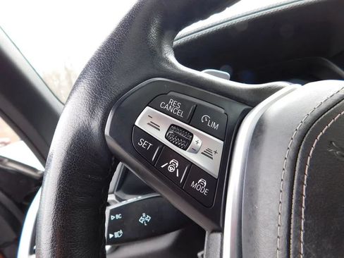 Used 2022 BMW X5 xDrive40i AWD/4WD image 30