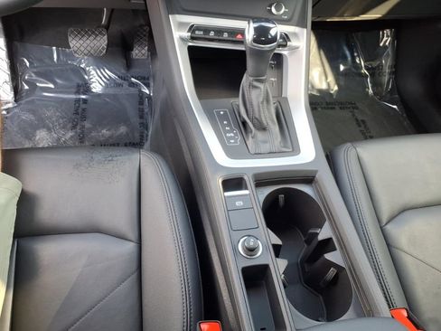 Used 2025 Audi Q3 2.0T Premium AWD/4WD image 21