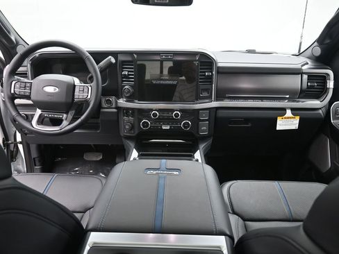 New 2026 Ford F250 Platinum AWD/4WD image 28