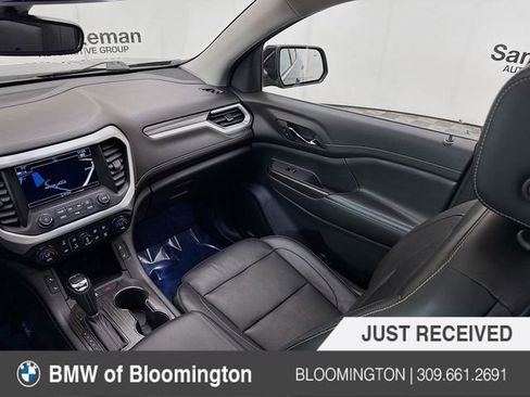 Used 2019 GMC Acadia SLT FWD image 25