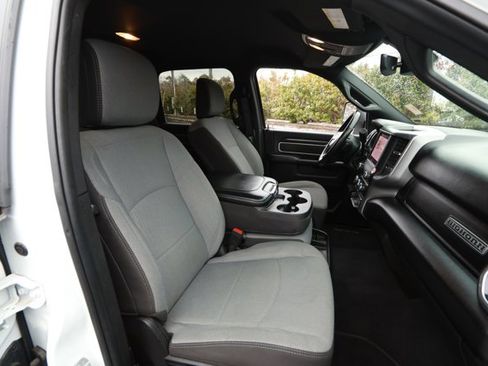 Certified 2024 RAM 2500 Big Horn image 28