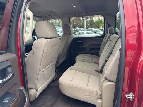 Used 2018 Chevrolet Silverado 1500 LT w/ All Star Edition AWD/4WD image 15