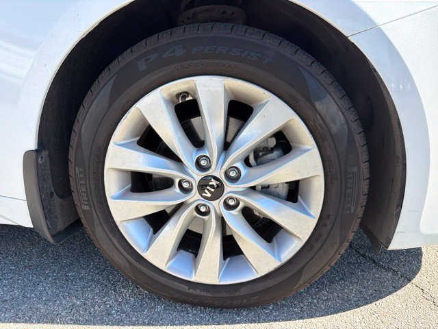 Used 2018 Kia Optima LX w/ 17" Alloy Wheels Package FWD image 23