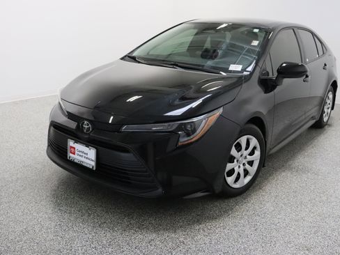 Certified 2024 Toyota Corolla LE FWD image 2