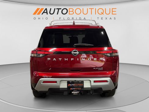 Used 2024 Nissan Pathfinder Platinum w/ Cargo Package AWD/4WD image 4