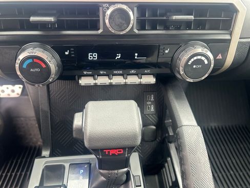 Certified 2024 Toyota Tacoma TRD Sport image 35