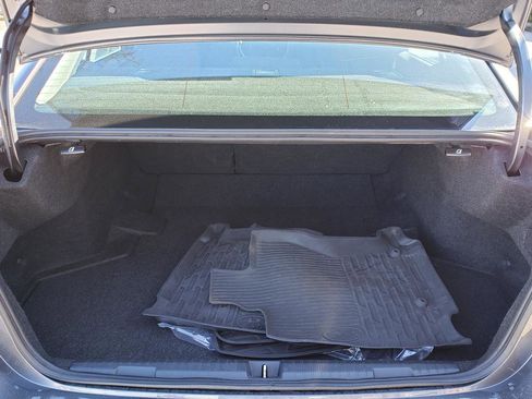 Used 2024 Subaru Legacy Premium image 14